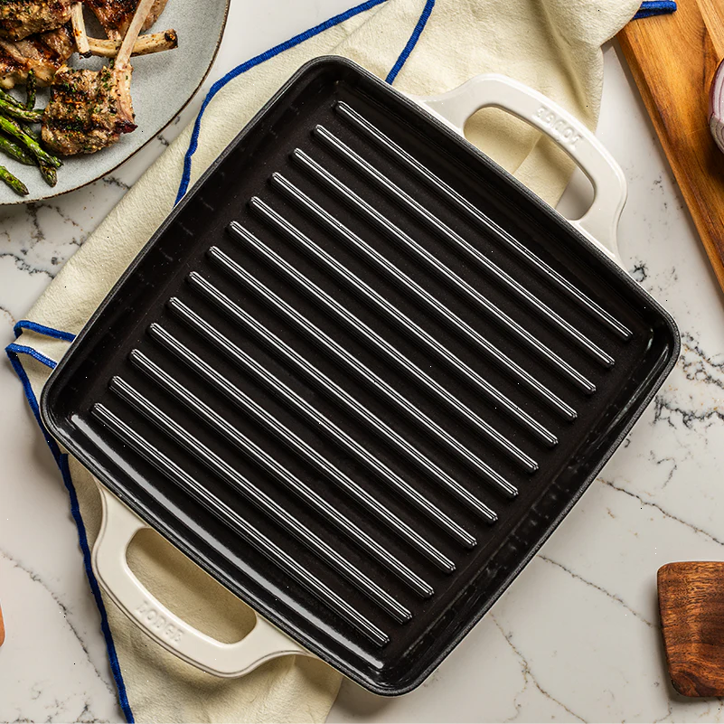 USA Enamel 11 Inch Enameled Cast Iron Grill Pan - View 3