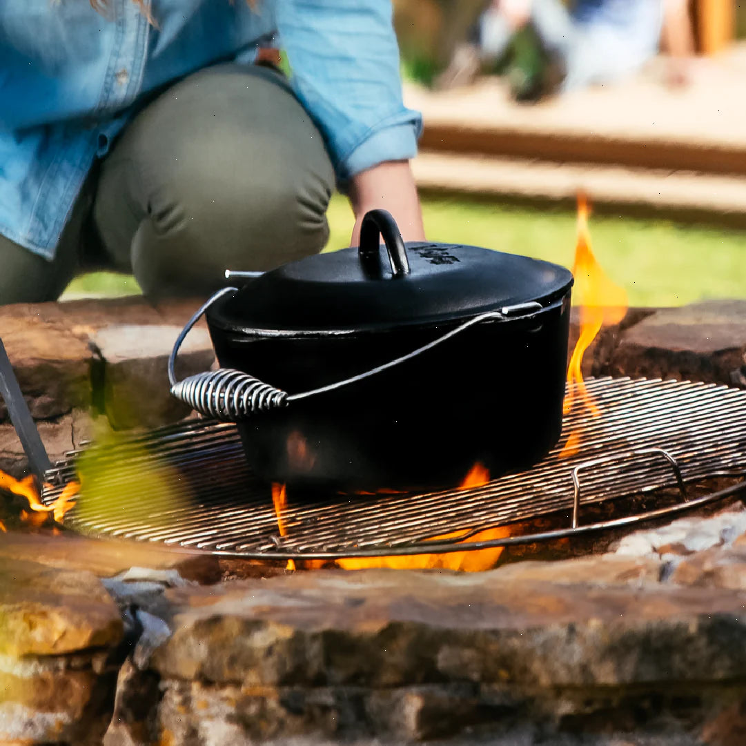 Dutch Oven with Bail Handle - View 4