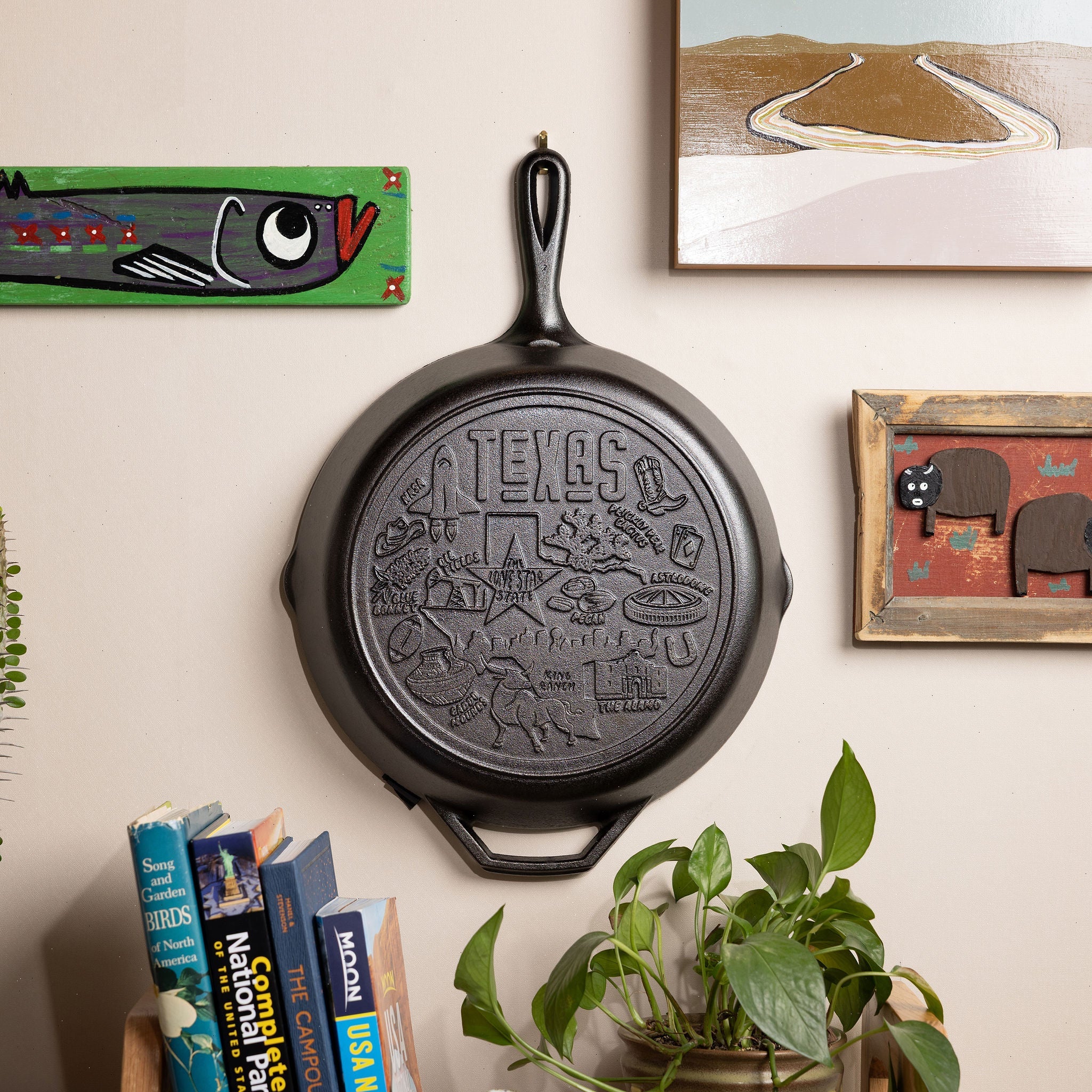 American Road Trip: 12 Inch Seasoned Cast Iron Skillet, Texas - View 2