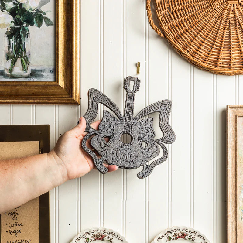 8 Inch Love is Like a Butterfly Dolly Parton Trivet - View 4