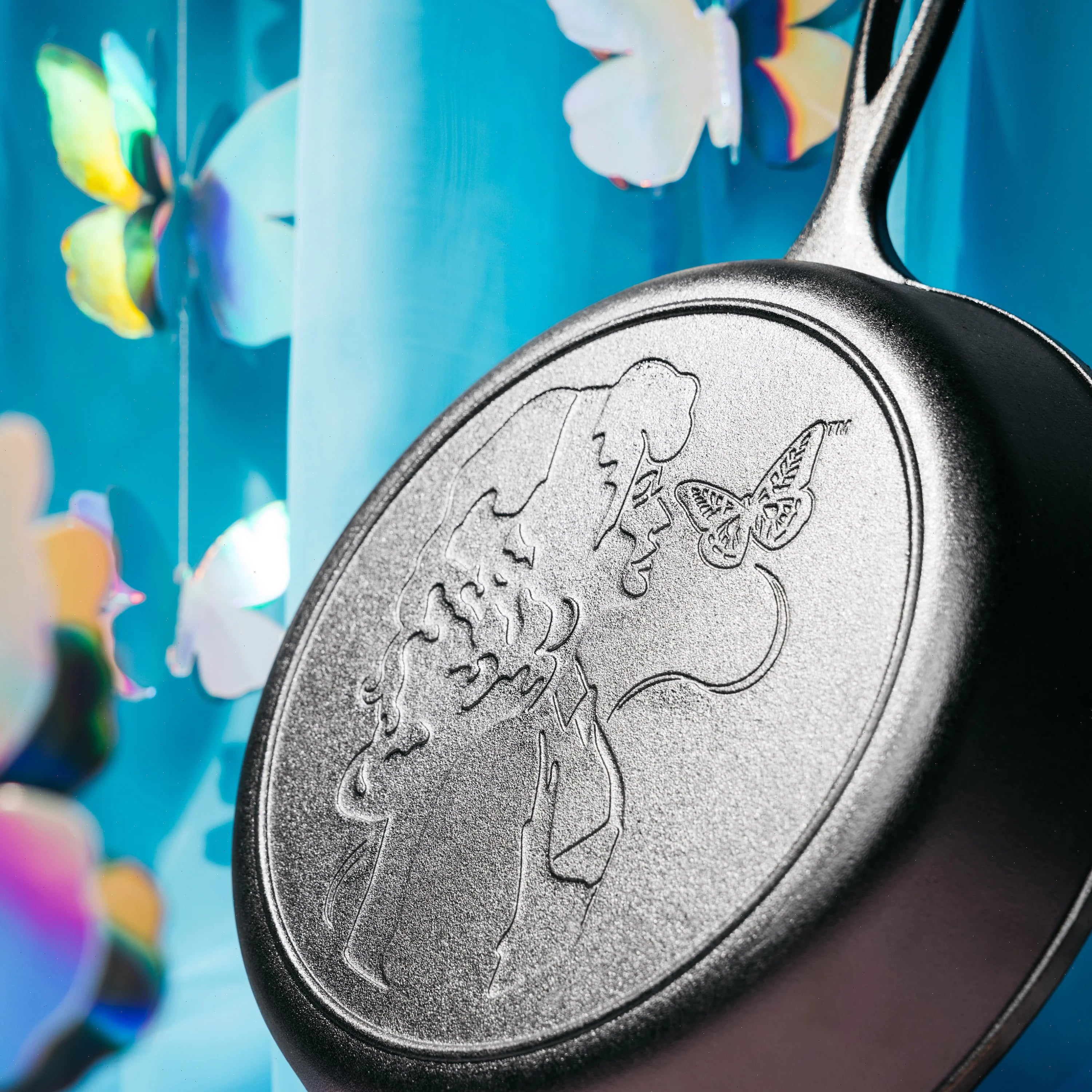 10.25 Inch I Will Always Love You Dolly Parton Skillet - View 4