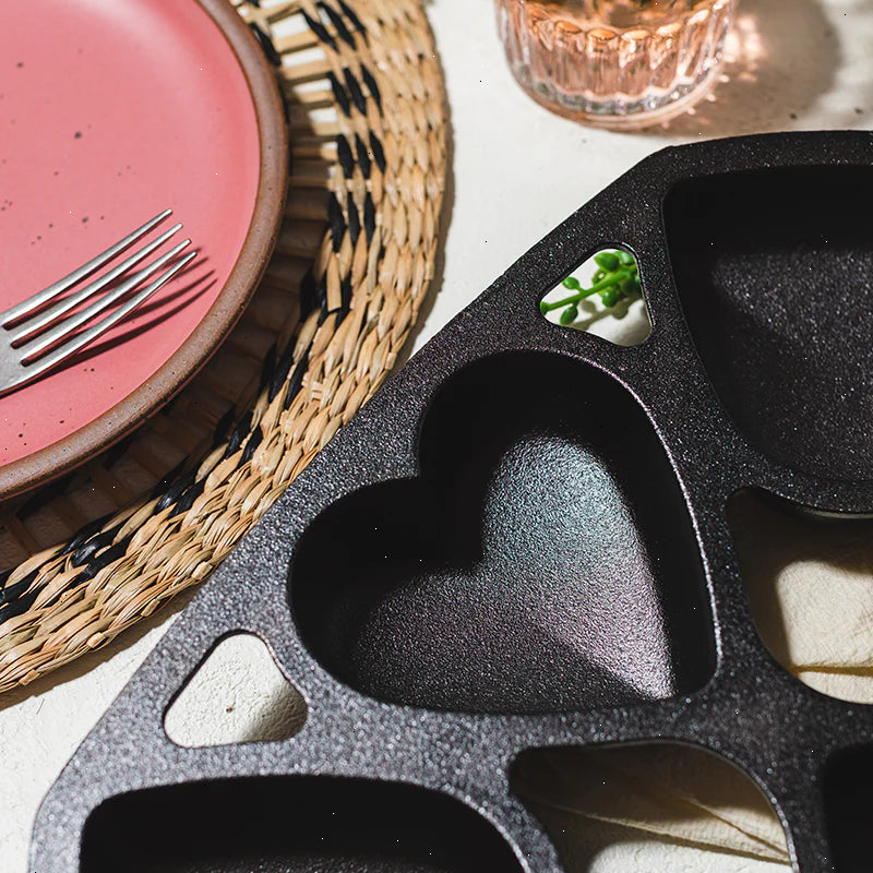 Seasoned Cast Iron Heart Mini Cake Pan - View 3