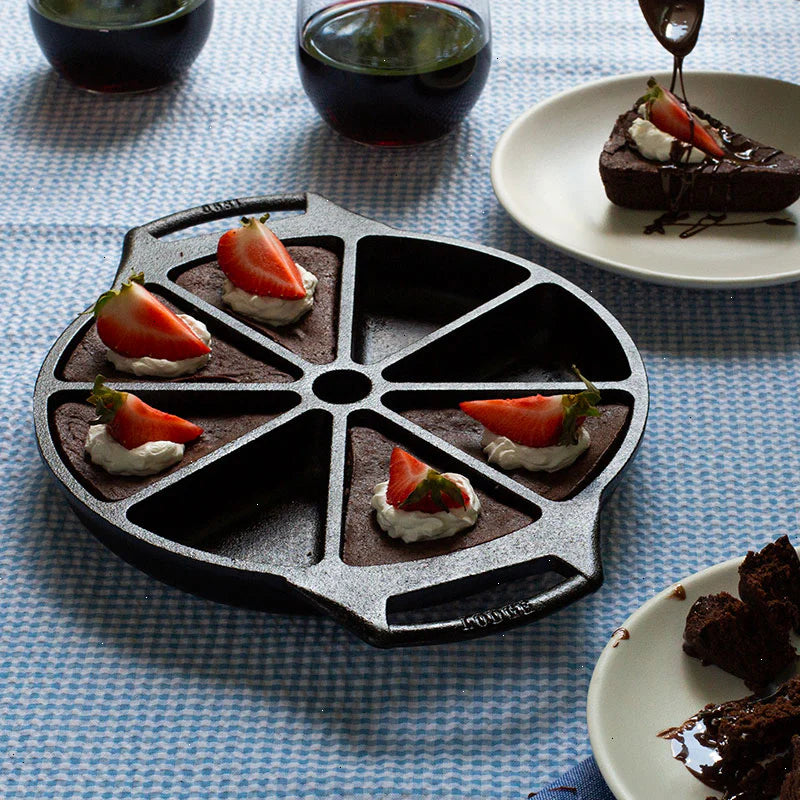 Seasoned Cast Iron Wedge Pan - View 3