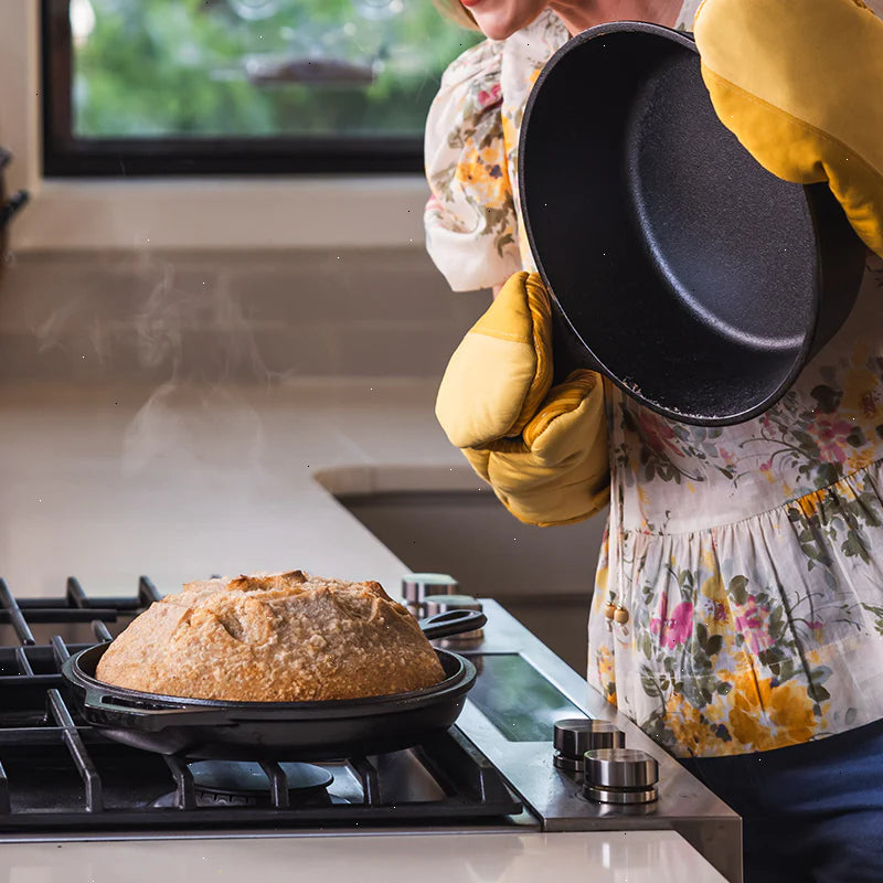 3.2 Quart Seasoned Cast Iron Combo Cooker - View 6
