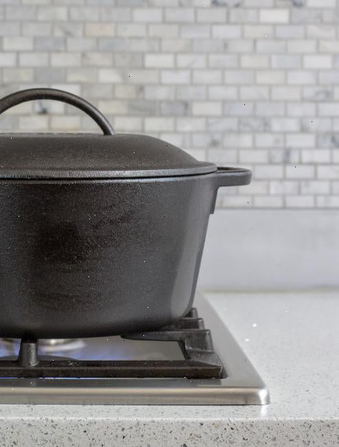 Cast Iron Dutch Ovens - View 5