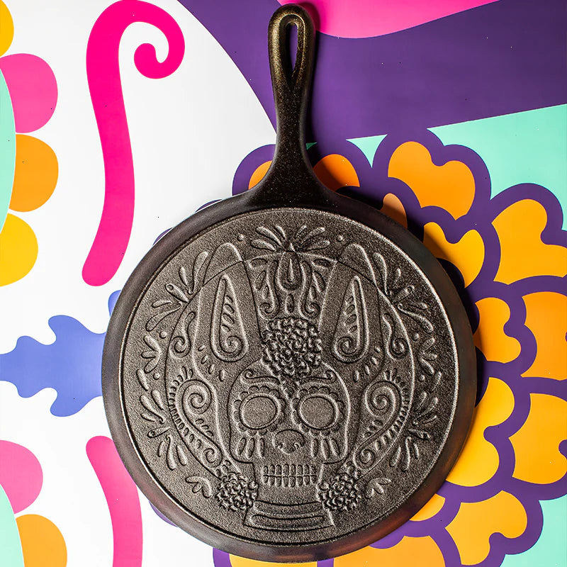 10.5 Inch Seasoned Cast Iron Xolo Sugar Skull Griddle - View 5