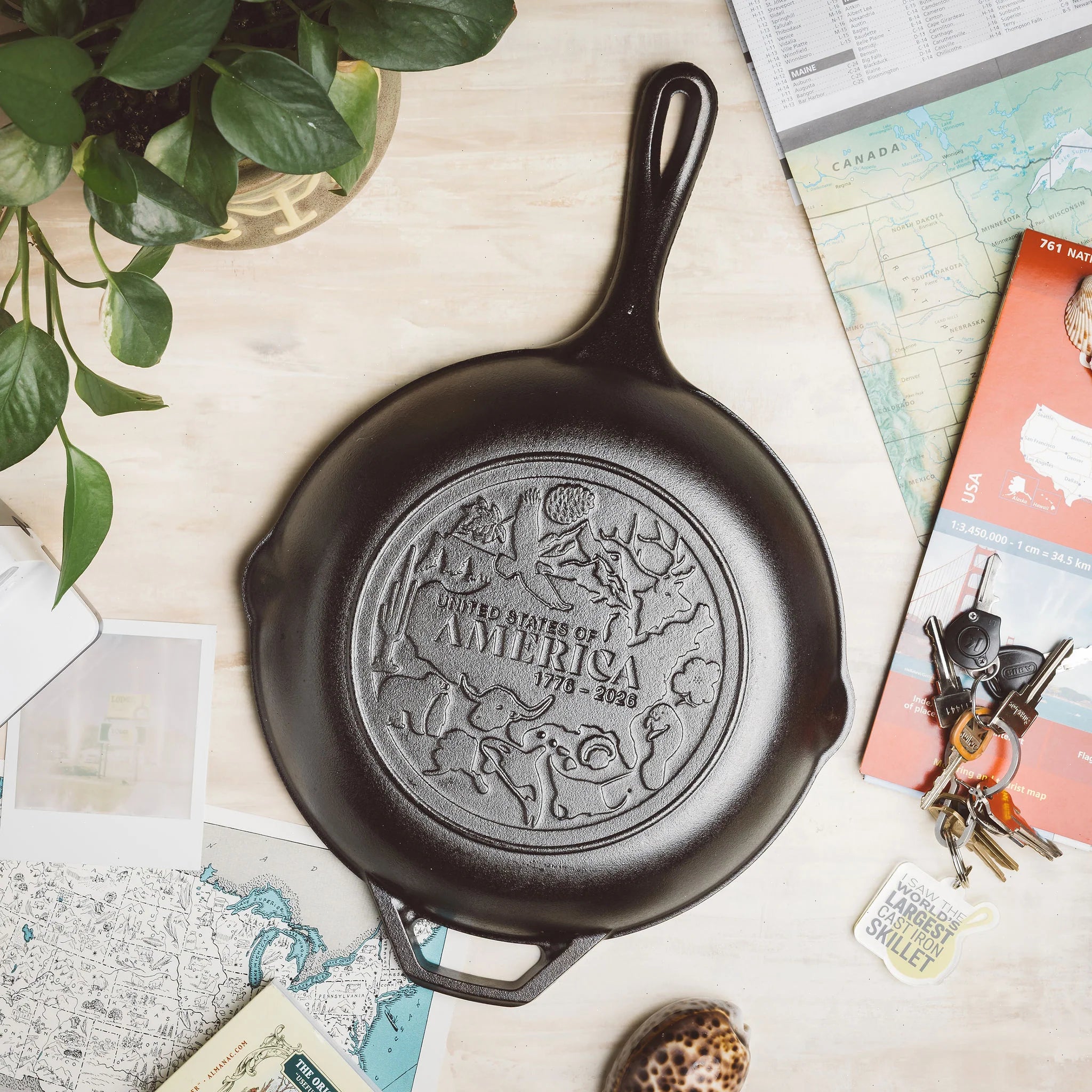 Lodge Chef Collection 10 Inch Seasoned Cast Iron Skillet, USA Frontier - View 2
