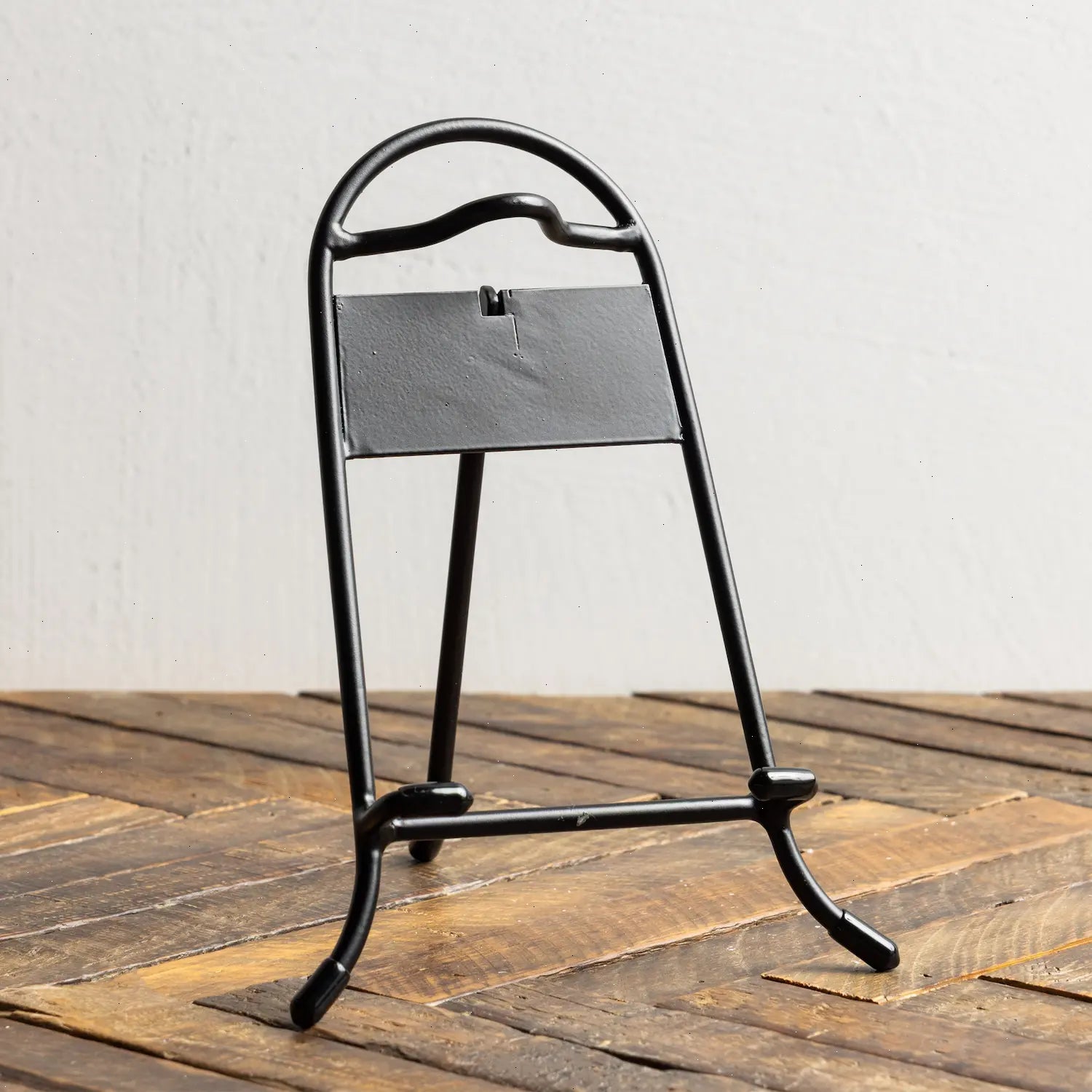 Skillet Display Stand - View 3