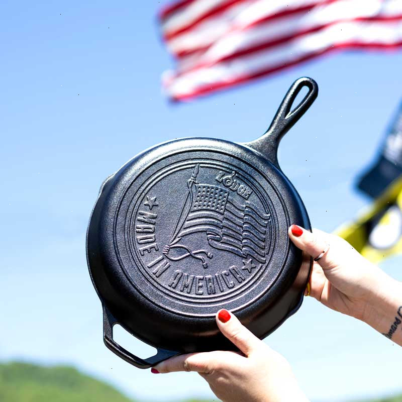 10.25 Inch Seasoned Cast Iron American Flag Skillet - View 2