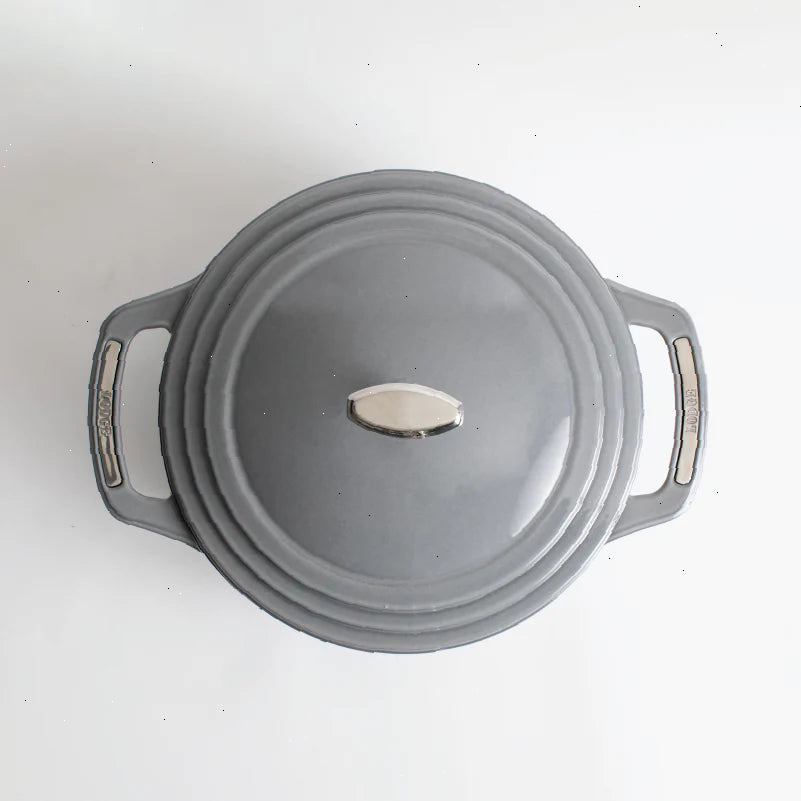 USA Enamel™ Cast Iron Dutch Oven - View 2