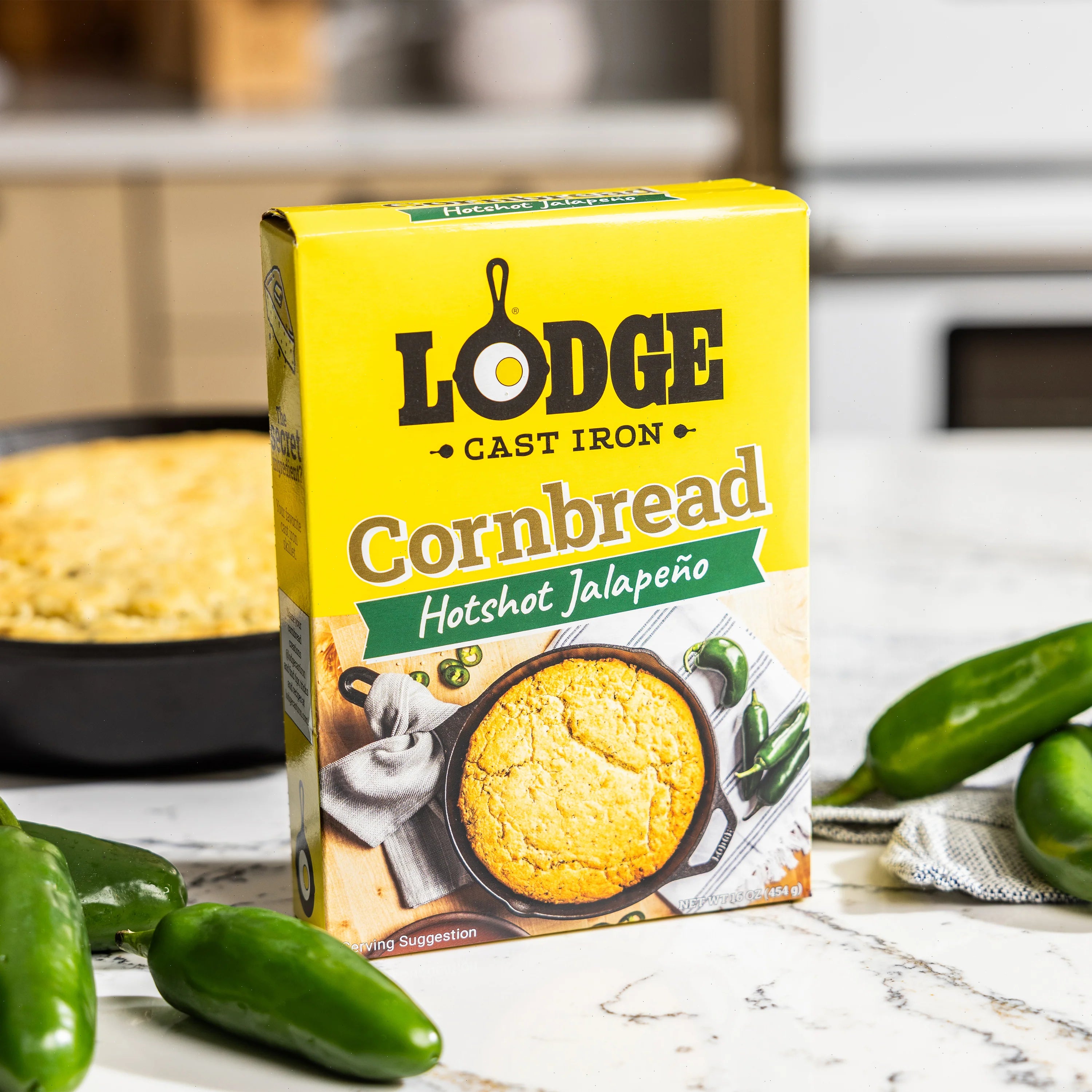 Hot Shot Jalapeño Skillet Cornbread Mix - View 3